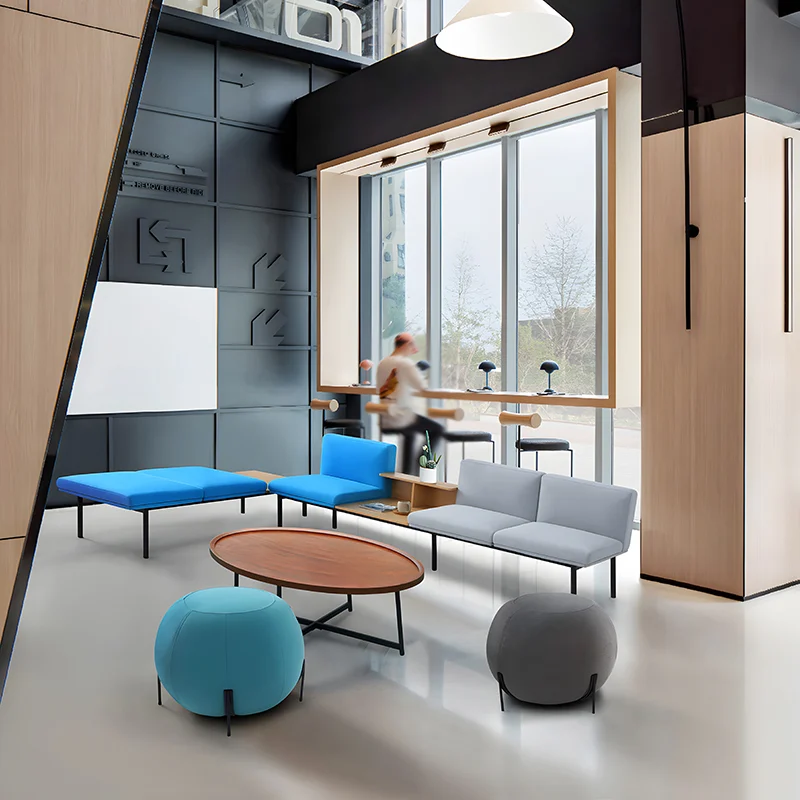 3-seater leather waiting bench with chrome sled base and padded armrests, modern commercial seating for corporate office lobbies and executive reception.